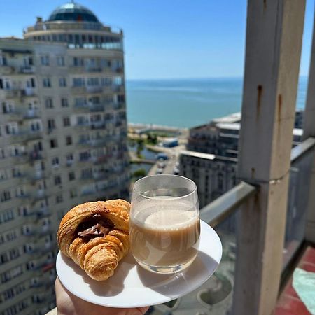Удобные Апартаменты С Видом На Море Batumi Exteriör bild