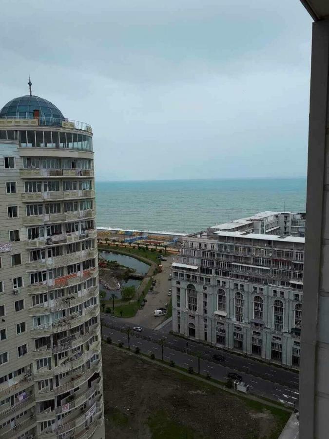 Удобные Апартаменты С Видом На Море Batumi Exteriör bild