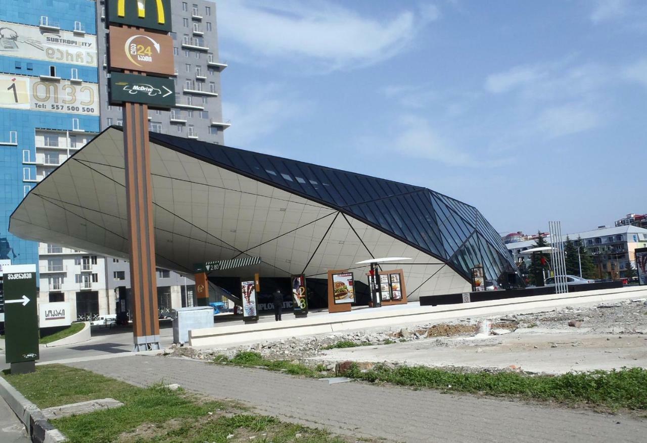 Удобные Апартаменты С Видом На Море Batumi Exteriör bild