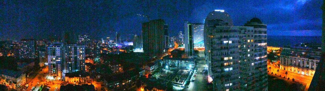 Удобные Апартаменты С Видом На Море Batumi Exteriör bild